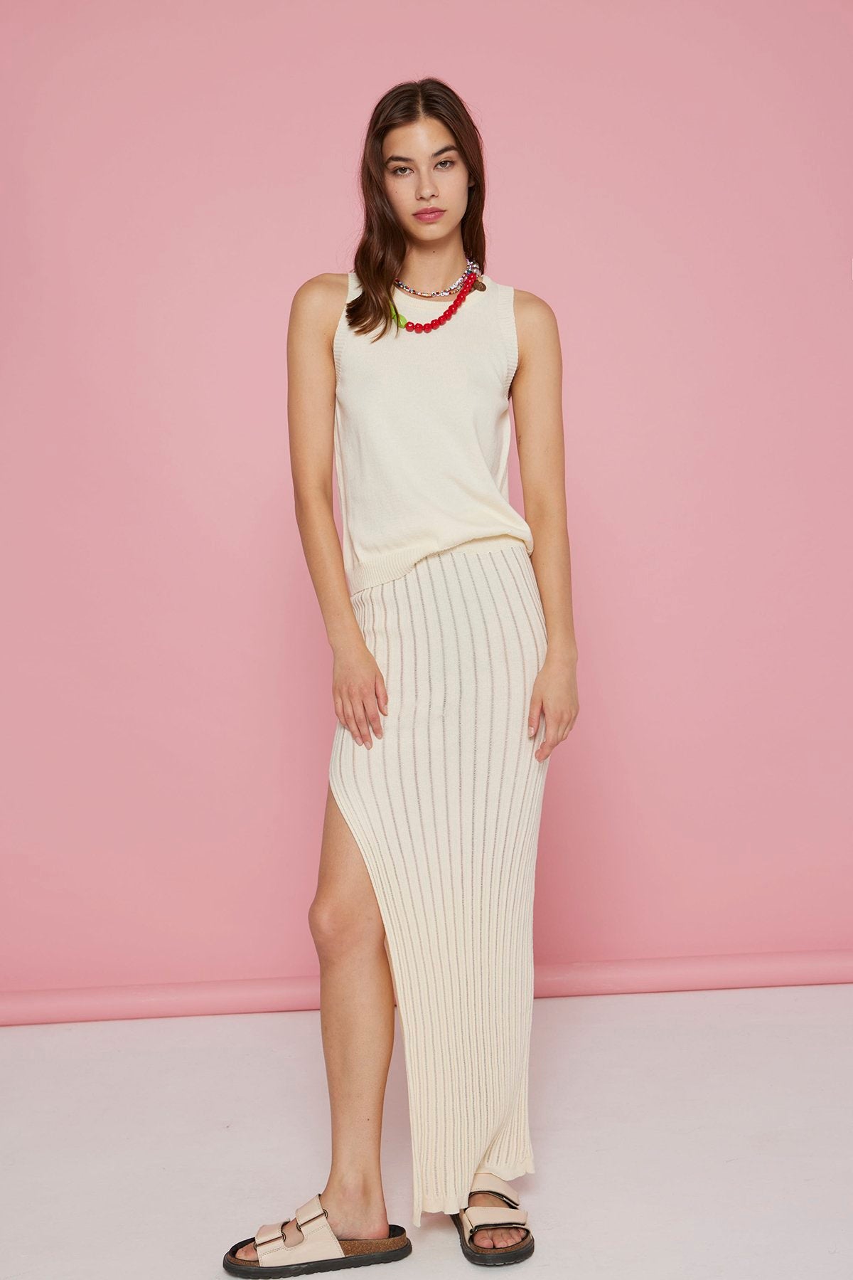 ATSL online SS25_2562