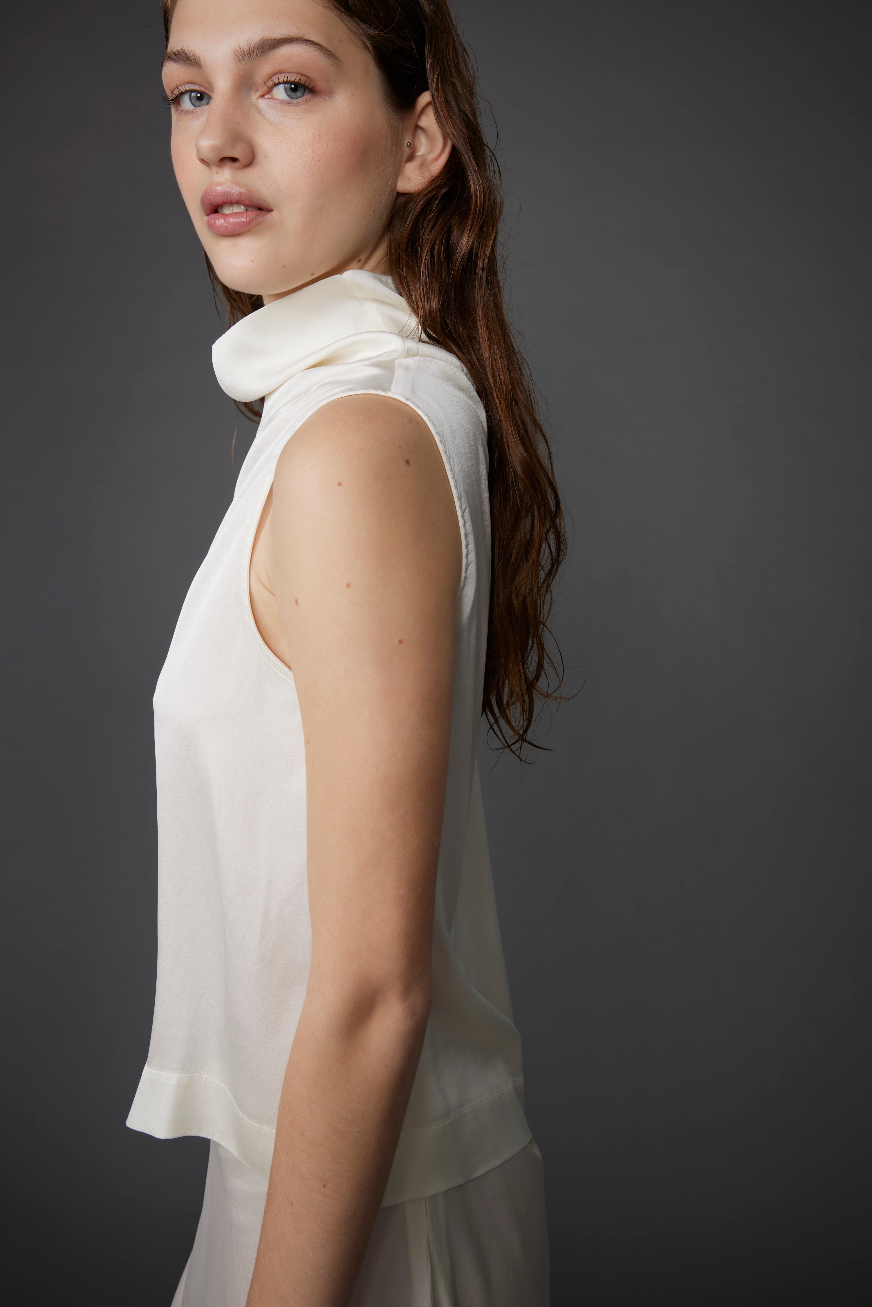 TOP SILK