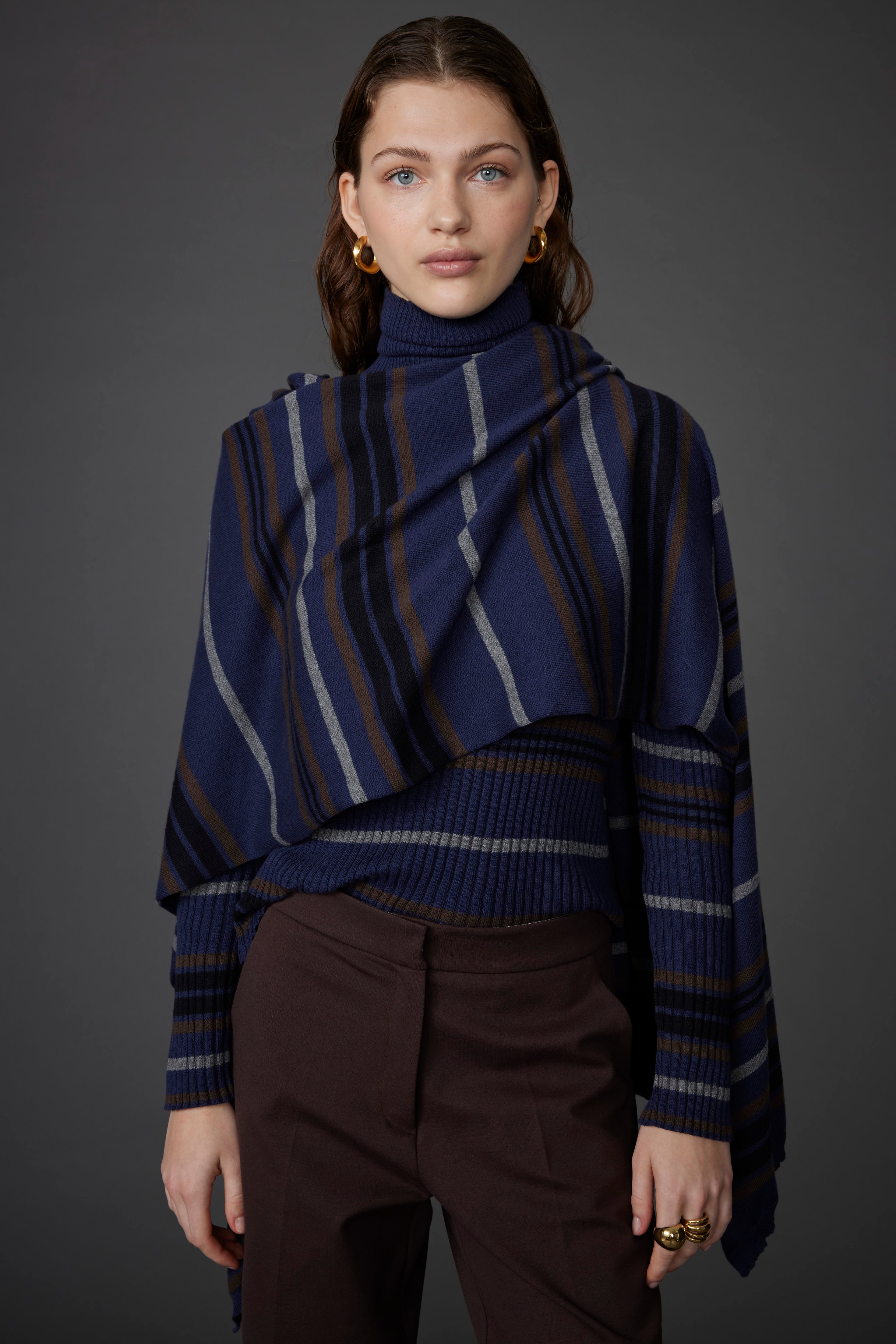 TRAVEL WRAP KODAK KNIT