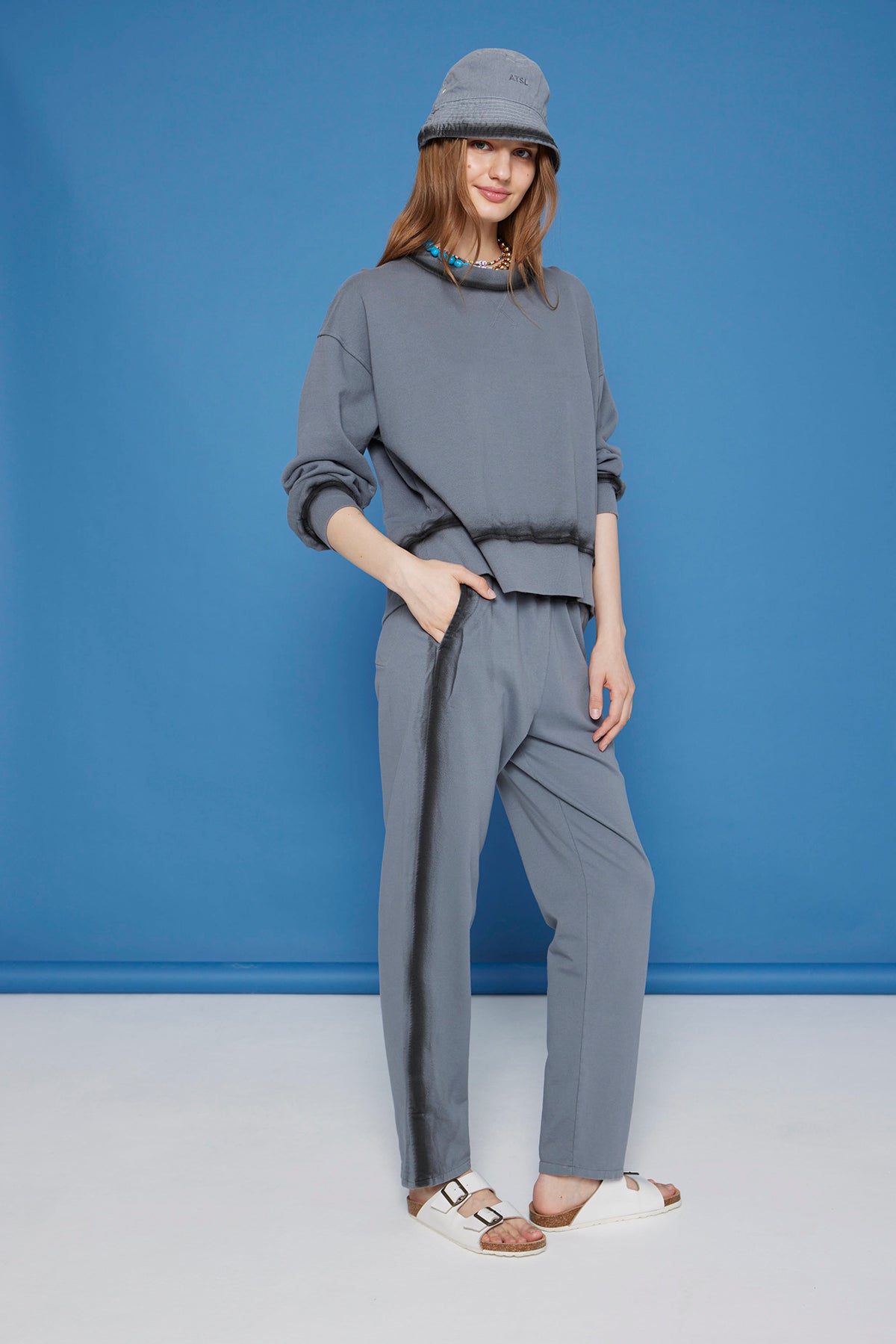 Short Sweatshirt Felpa Spray