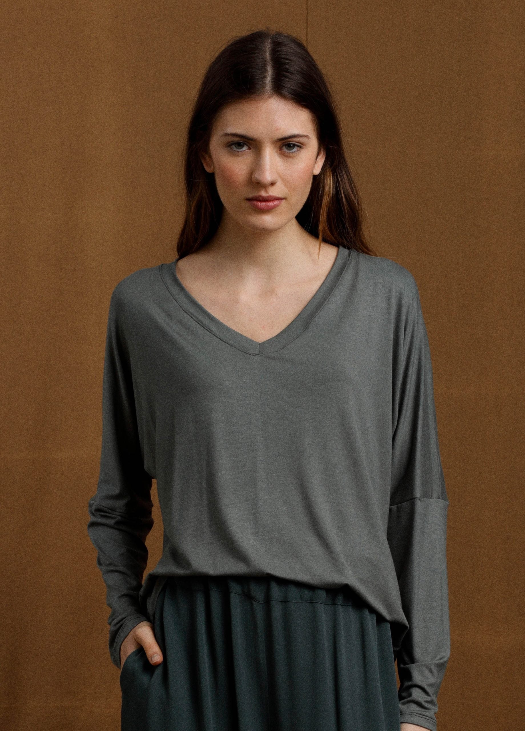 T-shirt Vneck Viscosa Kaki, L