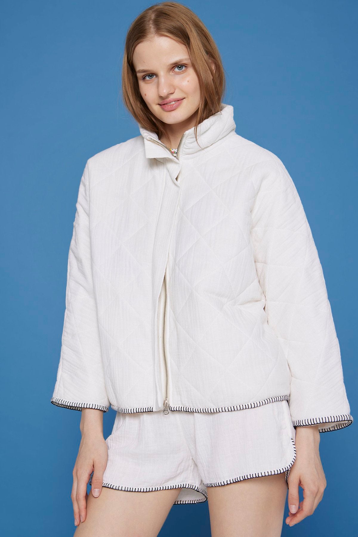 ATSL online SS25_1675