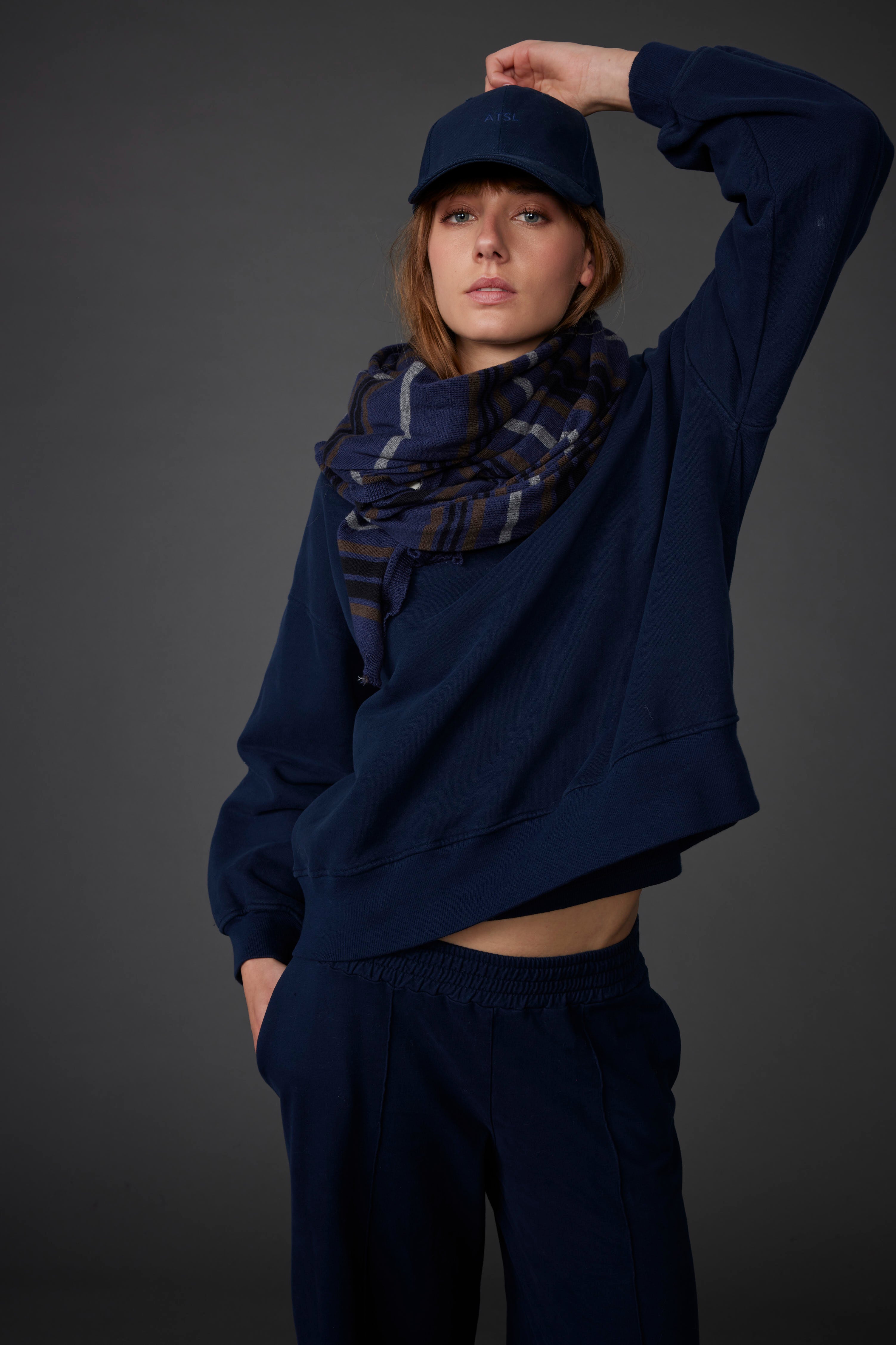 SHORT SWEATSHIRT FELPA