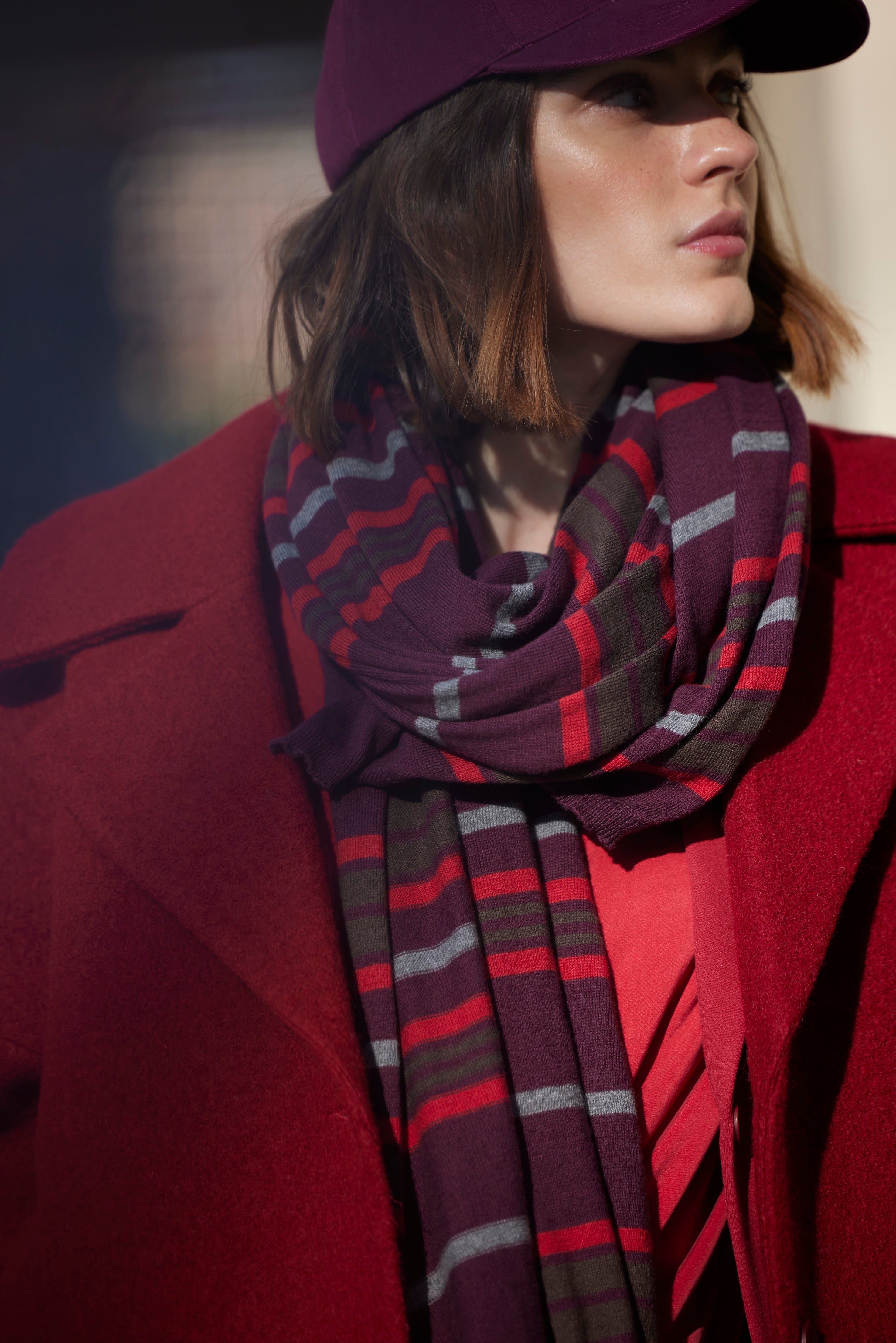 TRAVEL WRAP KODAK KNIT