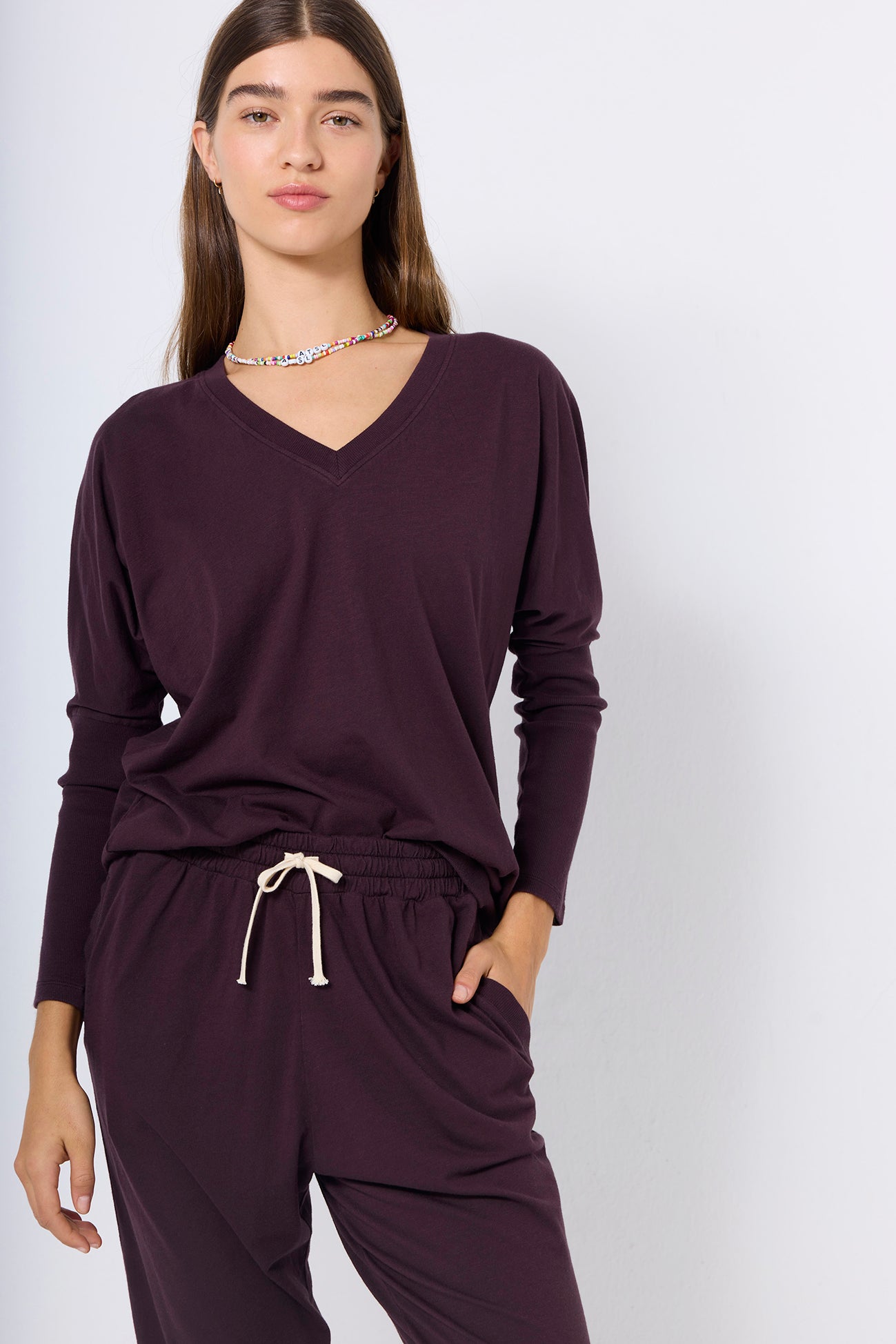 V-NECK T-SHIRT COTTON