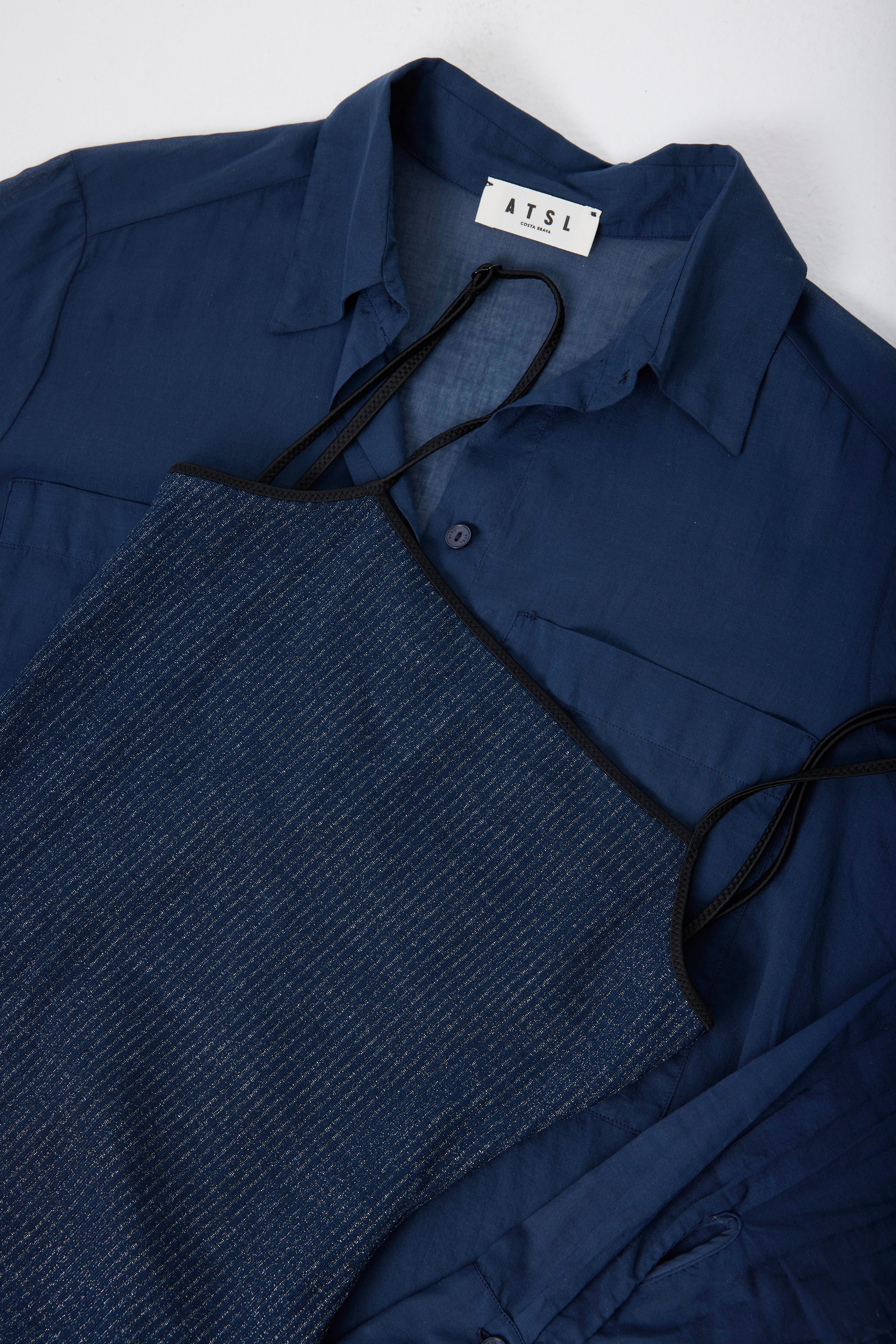 JEANNETTE BAÑADOR METAL